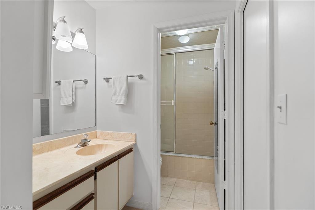 WOODMERE RACQUET CLUB - Residential