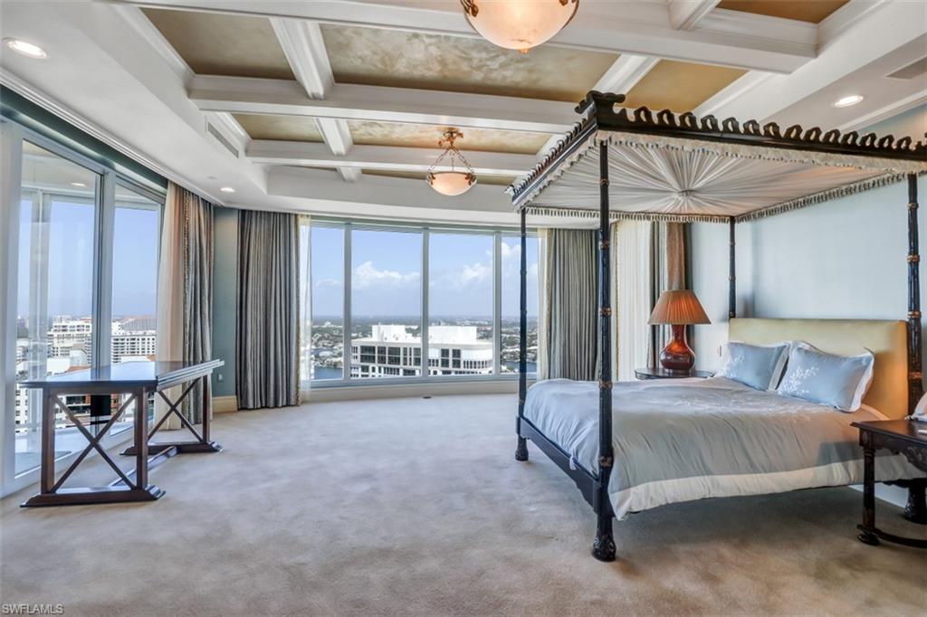 REGENT - Residential