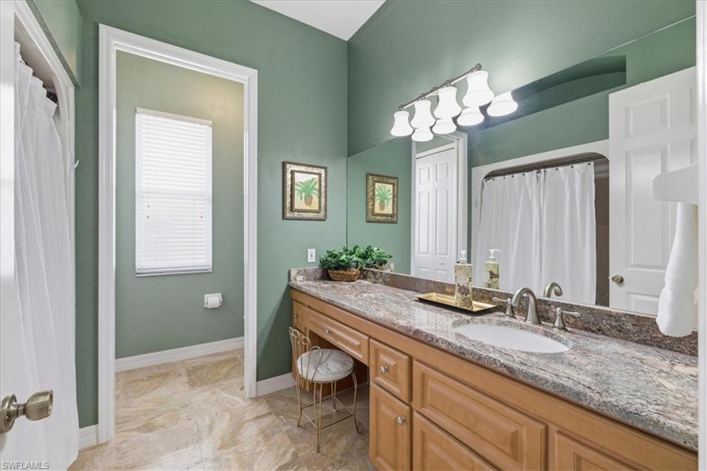 SWAN LAKE SOUTH - Residential
