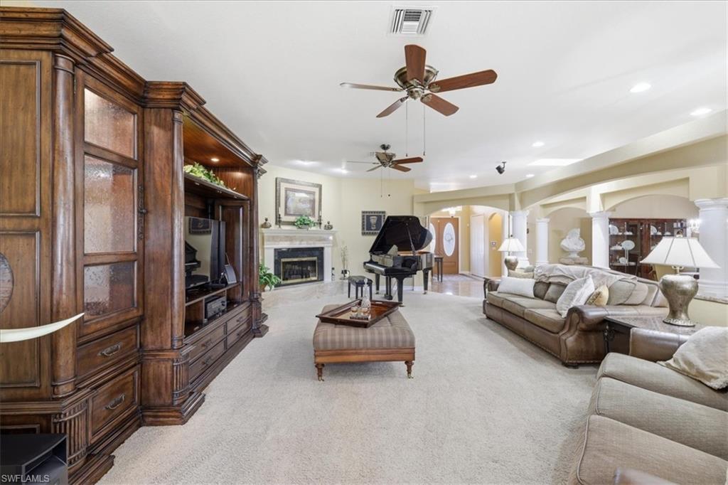 SWAN LAKE SOUTH - Residential