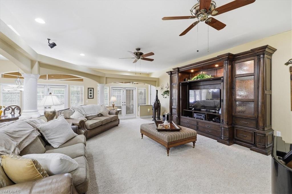 SWAN LAKE SOUTH - Residential