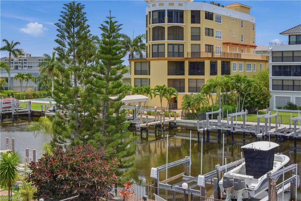 PELICAN PERCH - Residential
