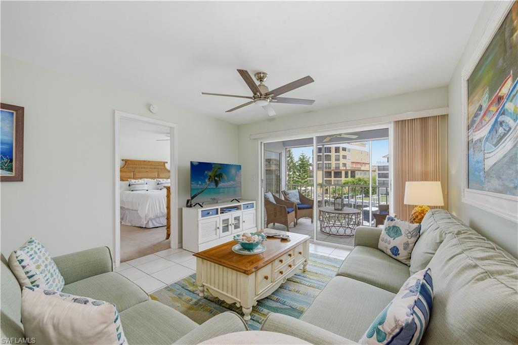 PELICAN PERCH - Residential