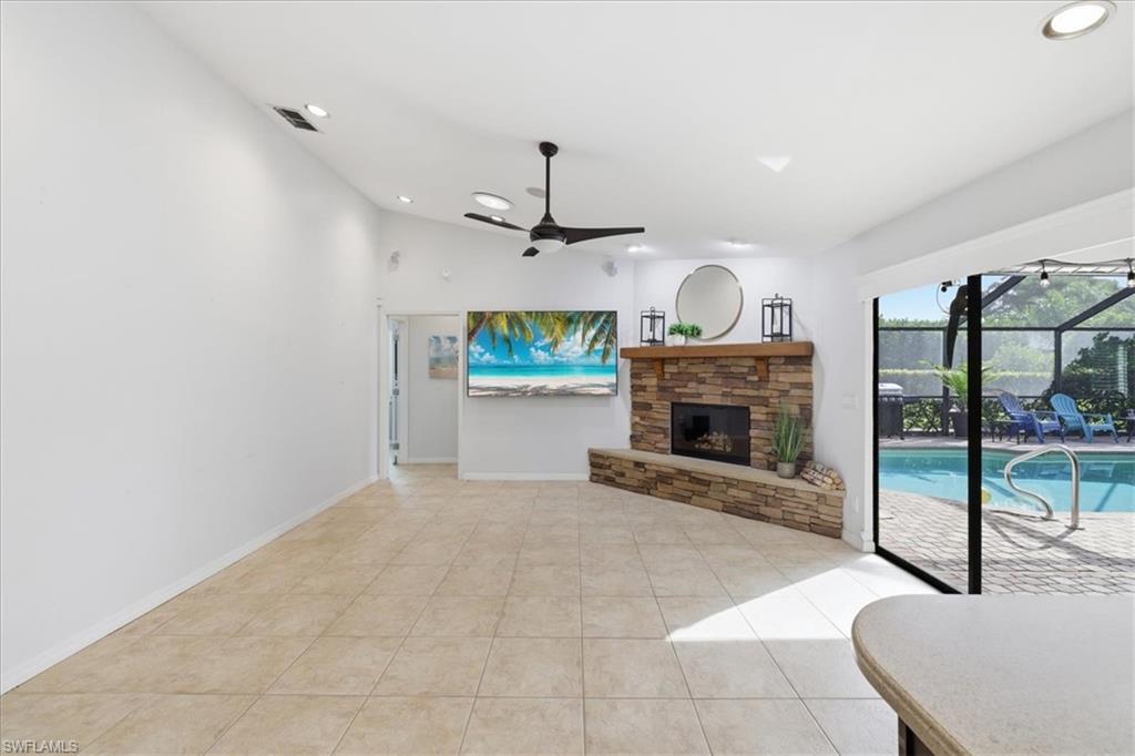 WHISKEY CREEK - Residential