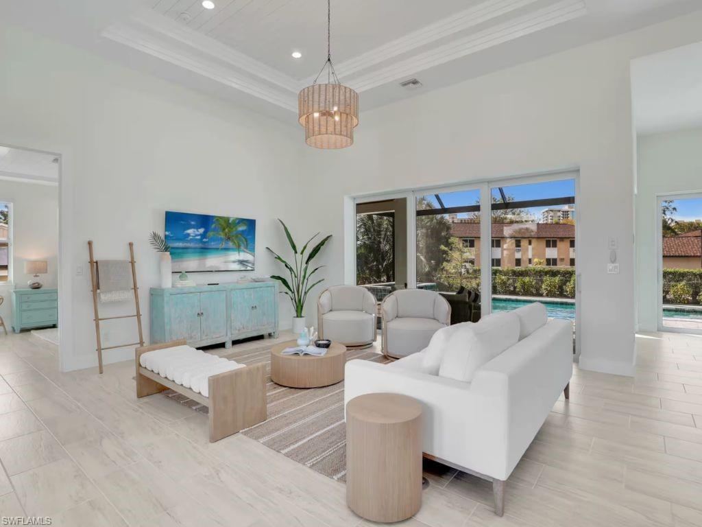 MARCO ISLAND - Residential Lease