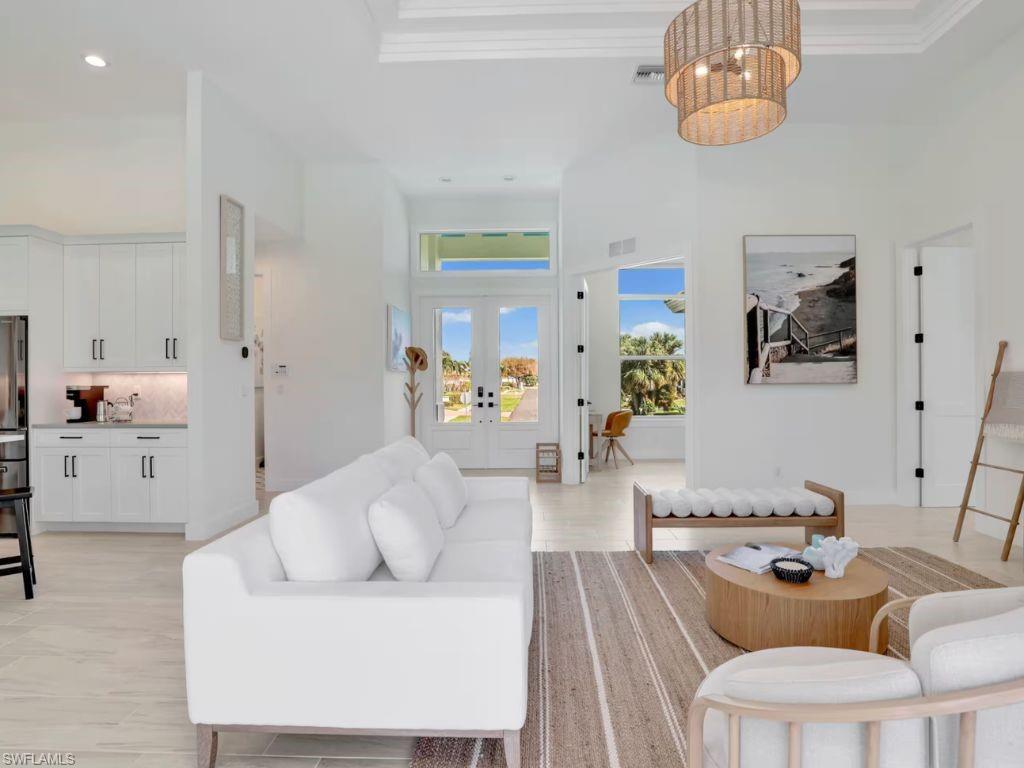 MARCO ISLAND - Residential Lease