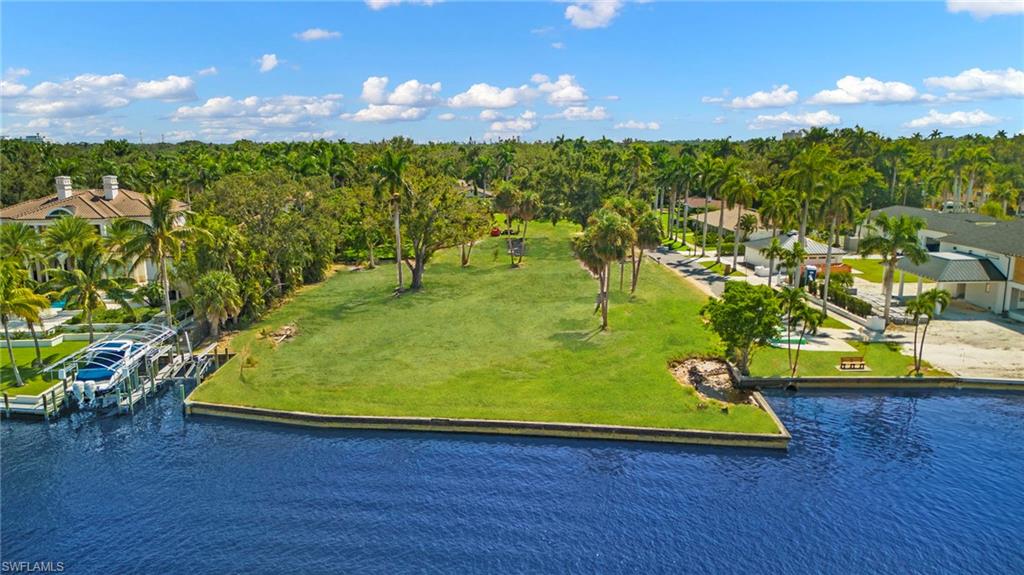 FORT MYERS - Land
