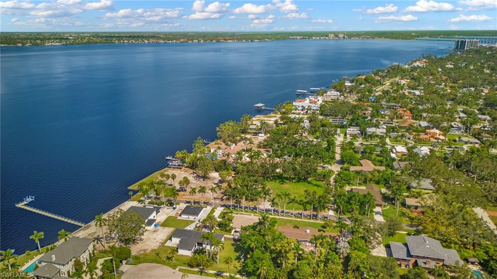 FORT MYERS - Land