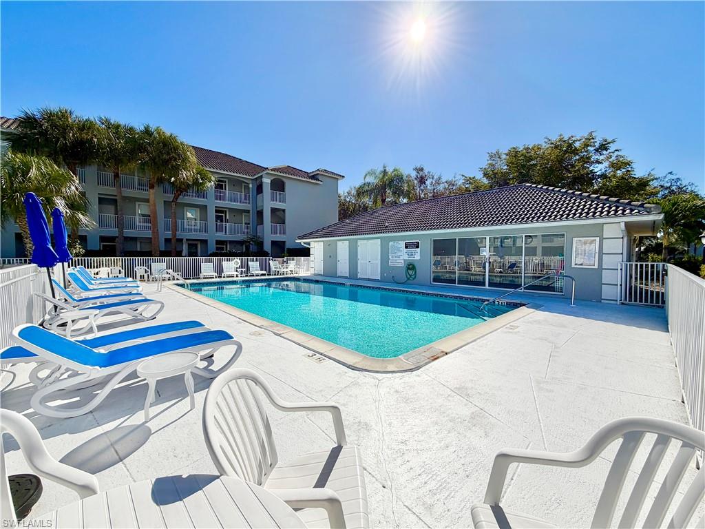 VANDERBILT VILLAS - Residential Lease