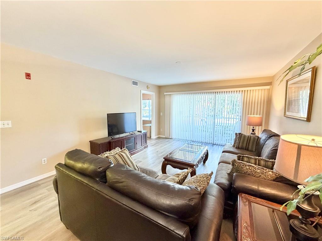 VANDERBILT VILLAS - Residential Lease