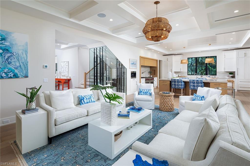 OLDE NAPLES - Residential