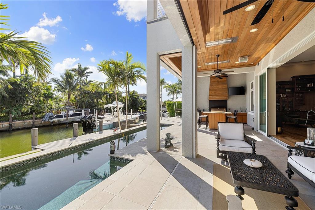 ROYAL HARBOR - Residential