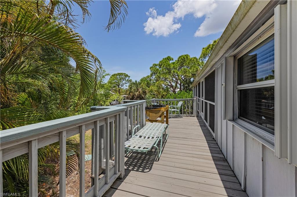 NESTING OF PINE ISLAND - Residential