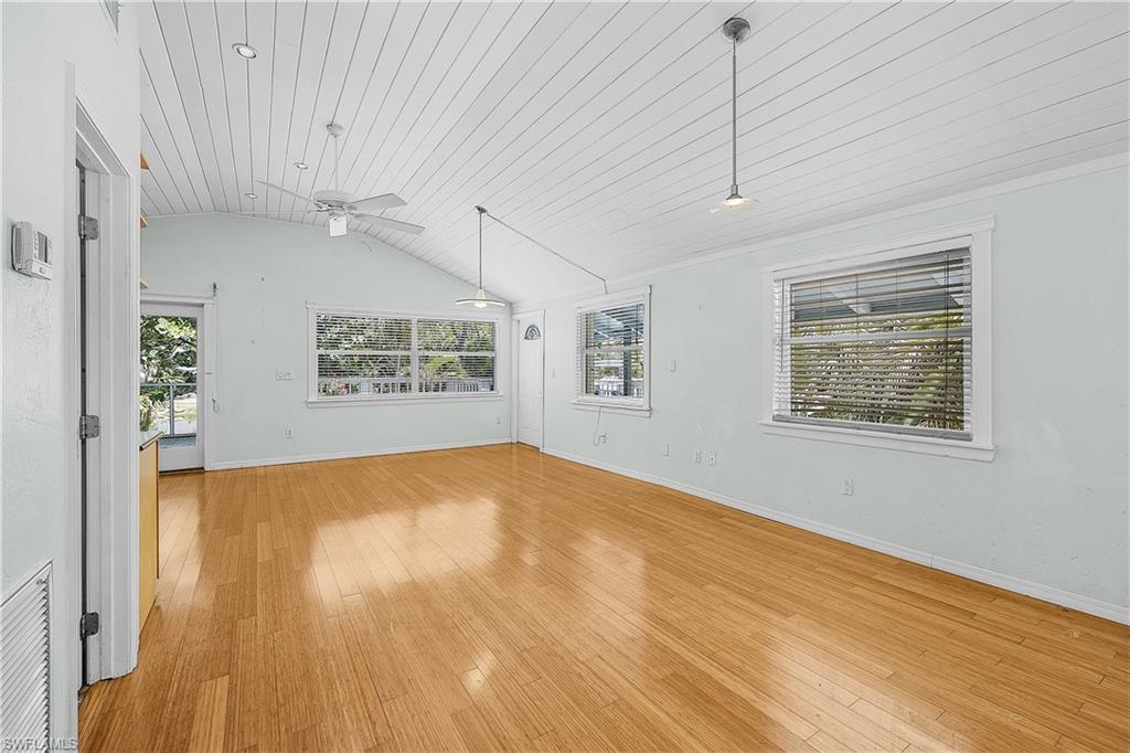 NESTING OF PINE ISLAND - Residential