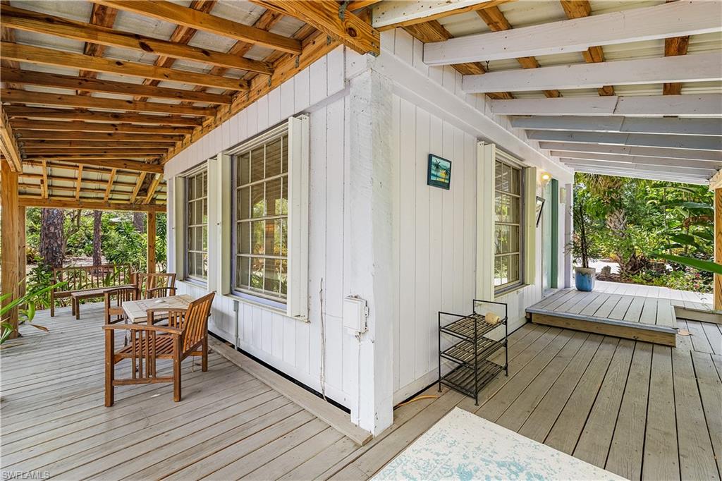 NESTING OF PINE ISLAND - Residential