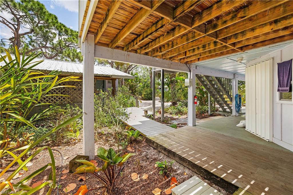 NESTING OF PINE ISLAND - Residential