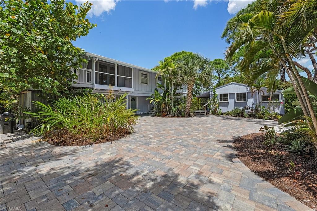 NESTING OF PINE ISLAND - Residential