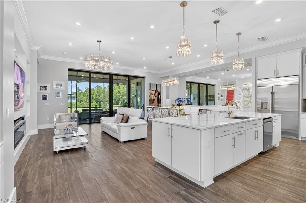CORKSCREW ESTATES - Residential