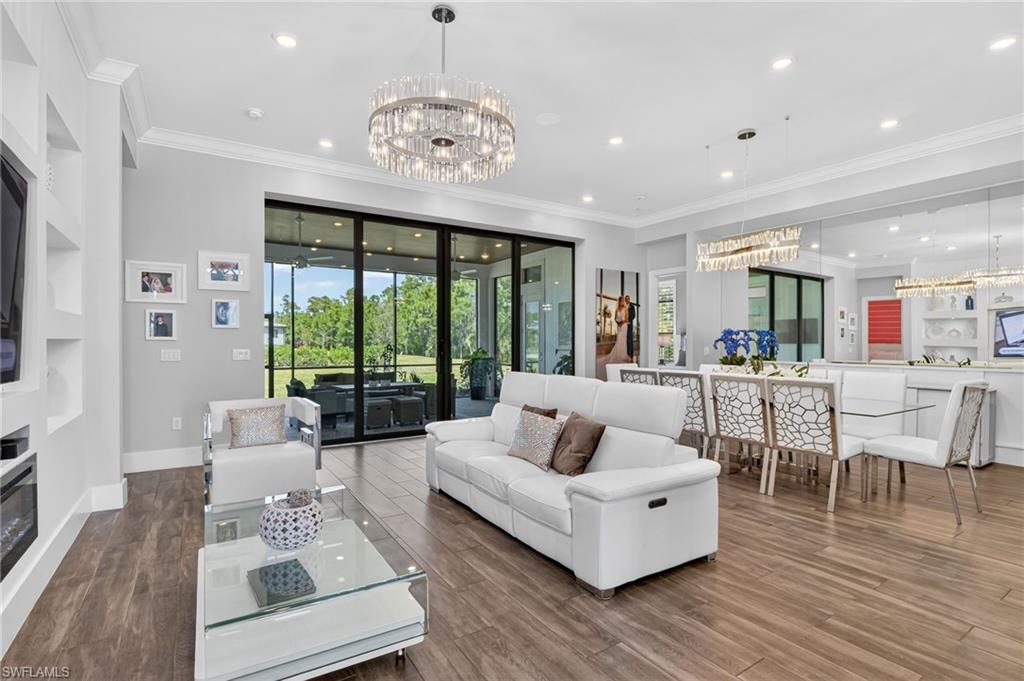 CORKSCREW ESTATES - Residential