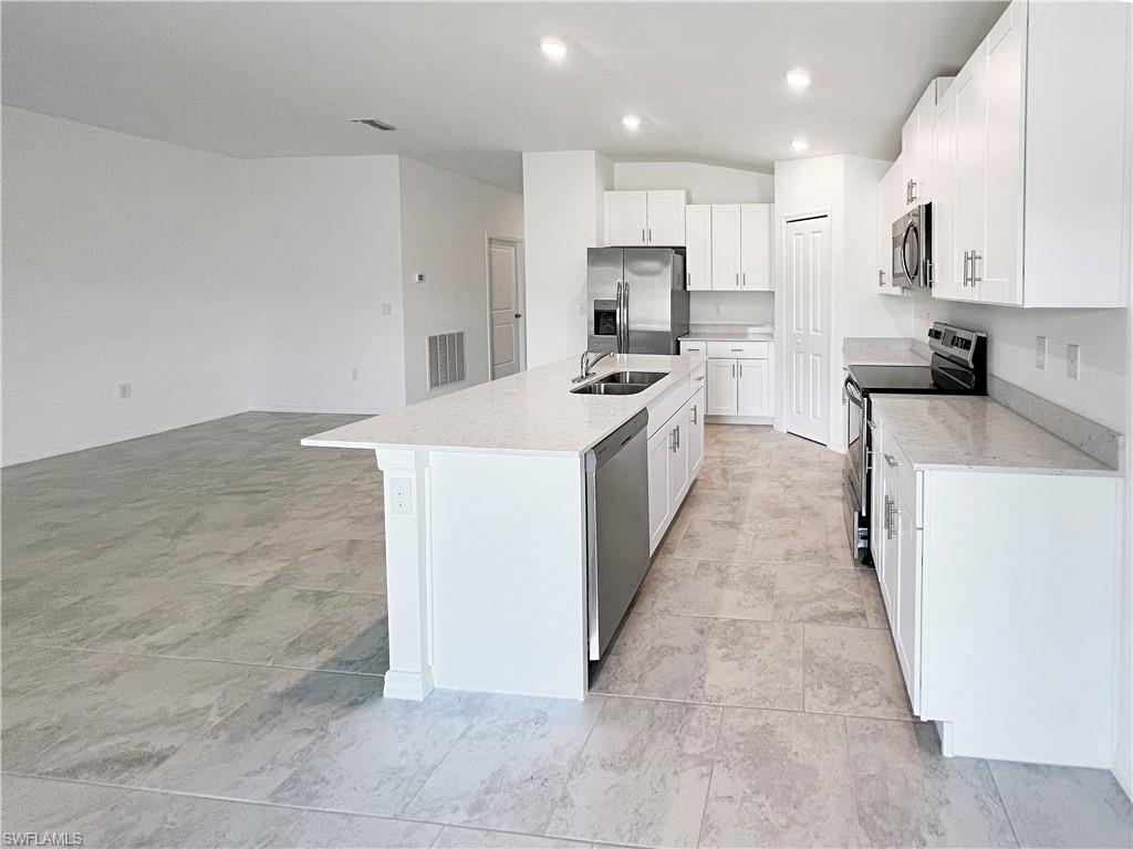 CRANE LANDING - Residential Lease