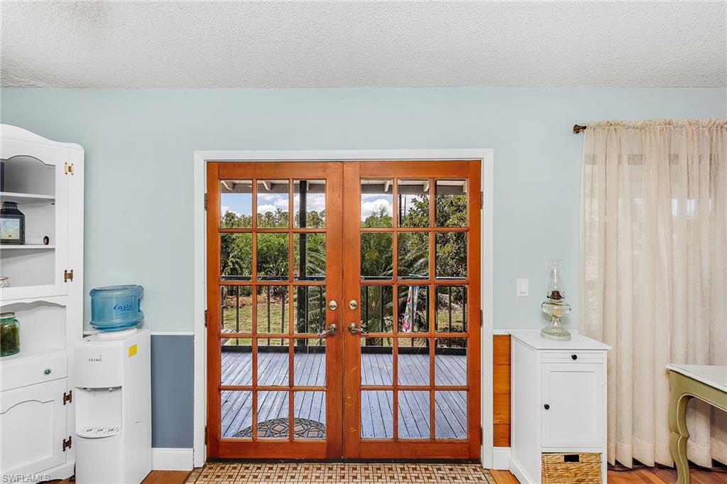 SAN CARLOS ESTATES - Residential