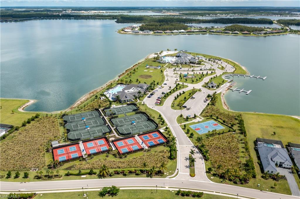 VISTA WILDBLUE - Residential