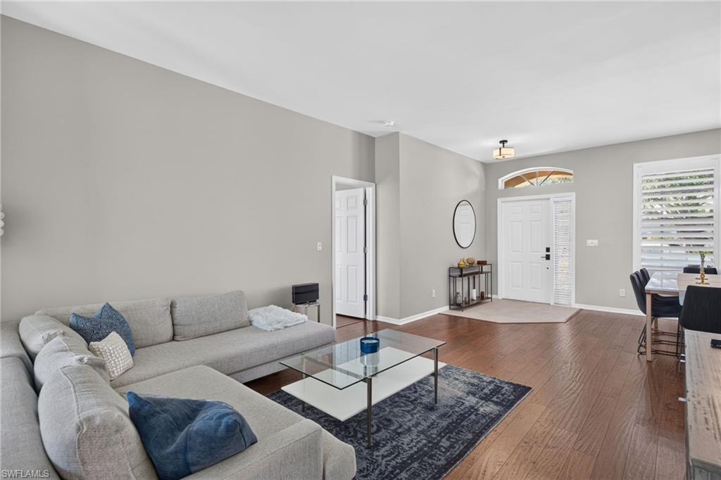 COLONY LAKES - Residential