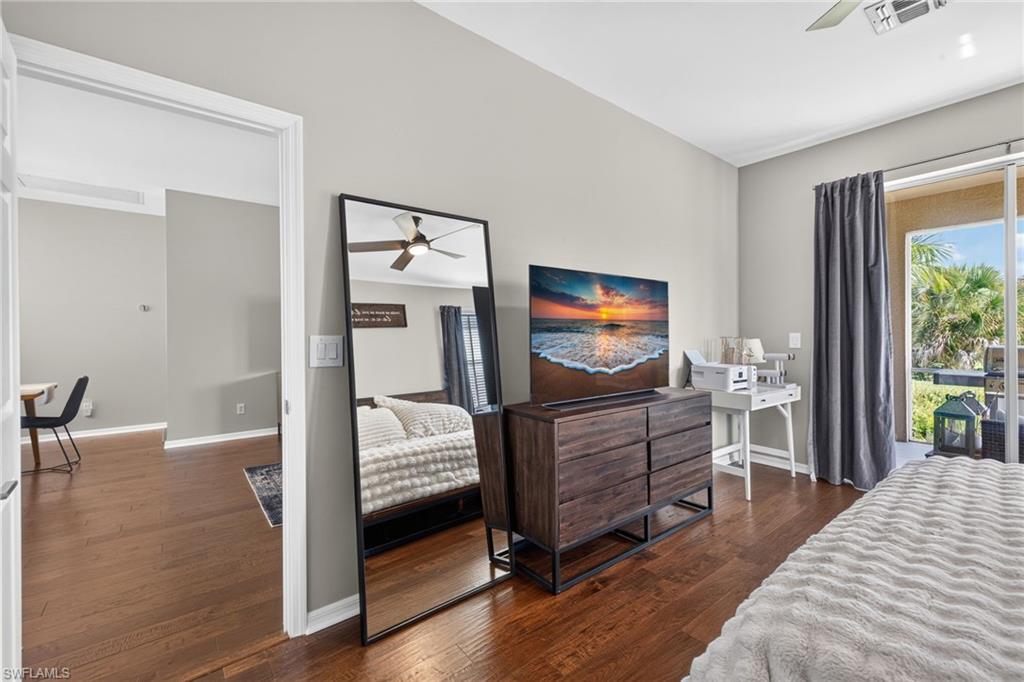 COLONY LAKES - Residential