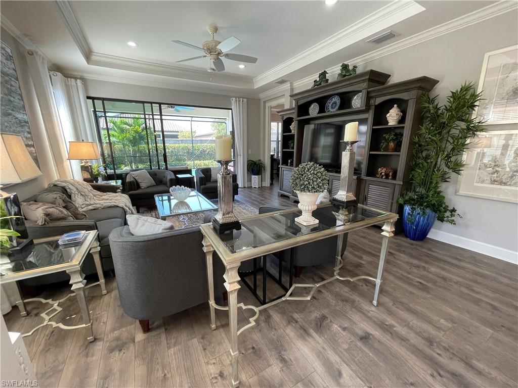 ESPLANADE AT HACIENDA LAKES - Residential Lease