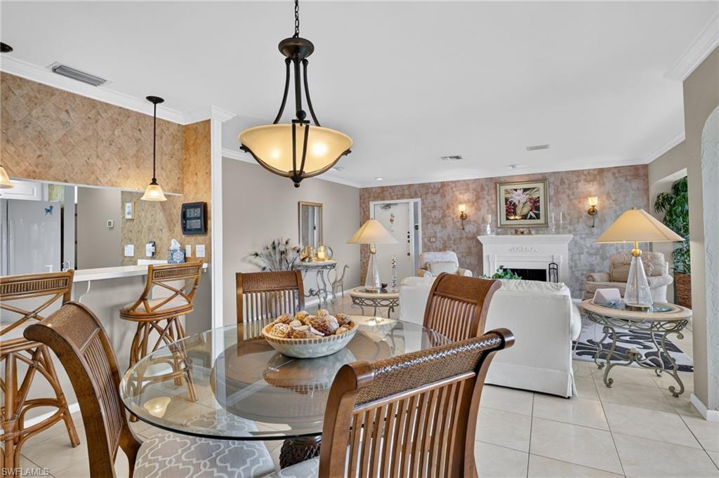 CORAL REEF CONDO - Residential