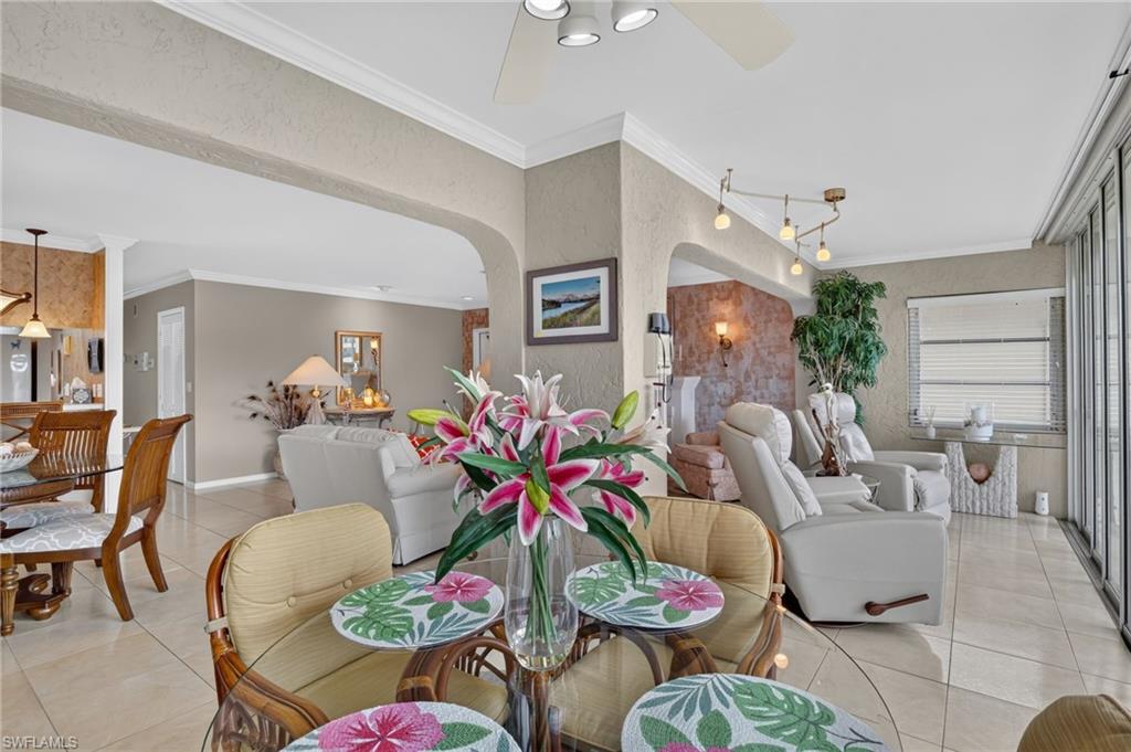 CORAL REEF CONDO - Residential