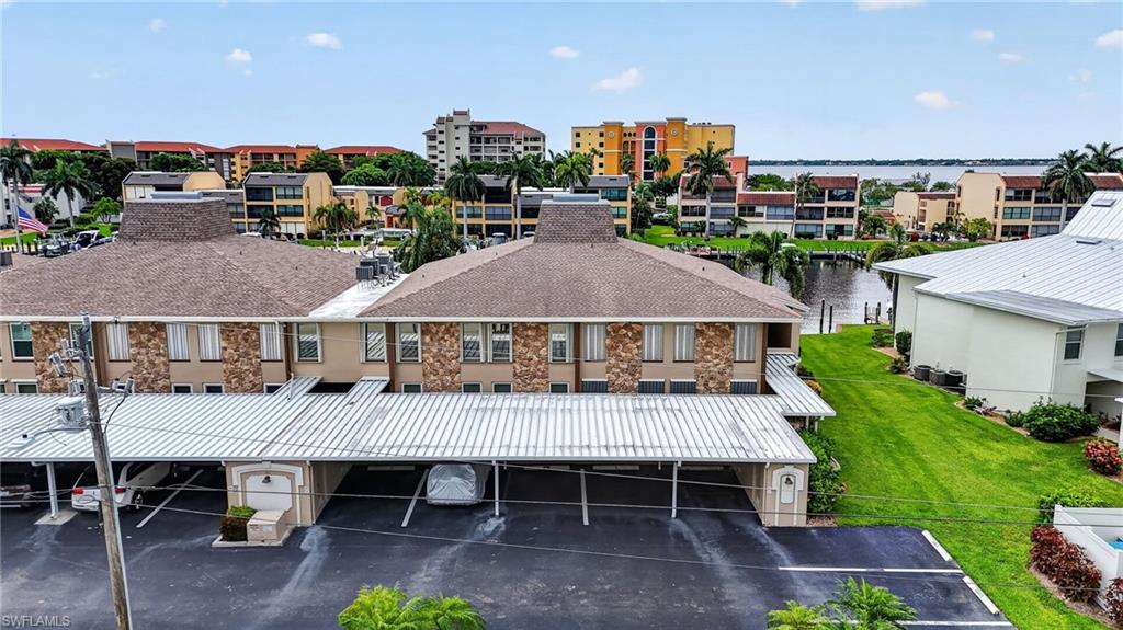CORAL REEF CONDO - Residential