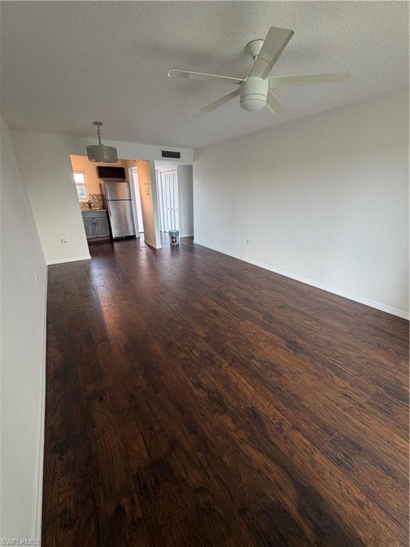 TURTLE LAKE GOLF COLONY - Residential Lease
