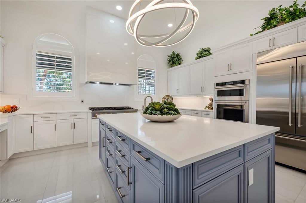 QUAIL WEST - Residential
