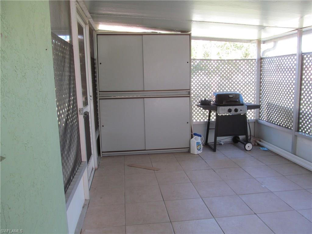 CARLTON PARK - Residential Lease