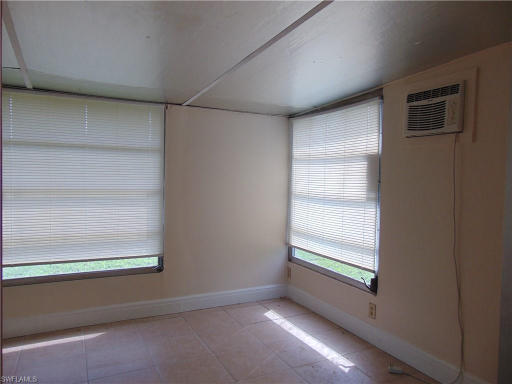 CARLTON PARK - Residential Lease