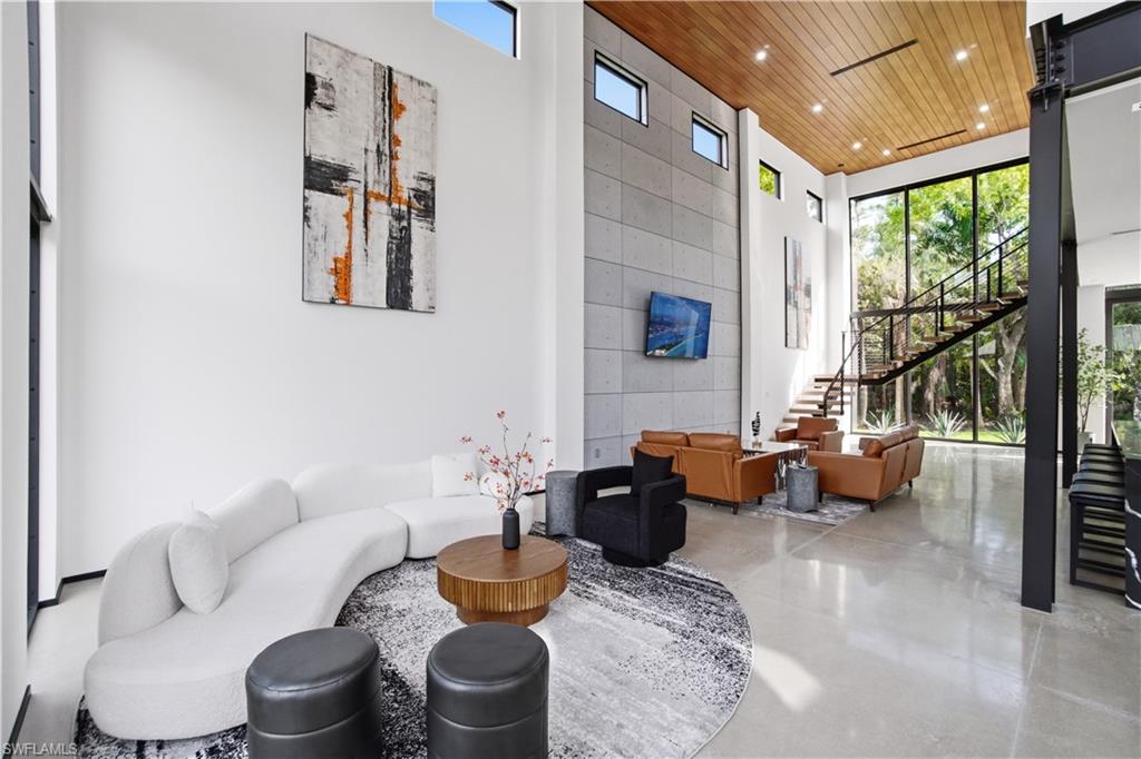 BONITA SPRINGS - Residential