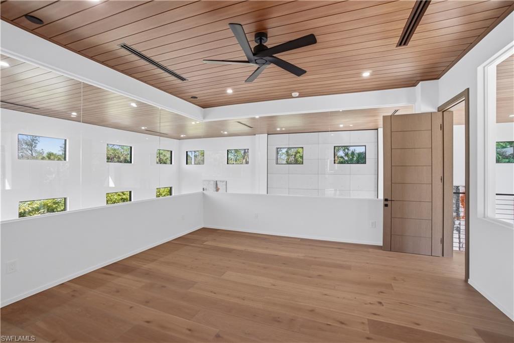 BONITA SPRINGS - Residential