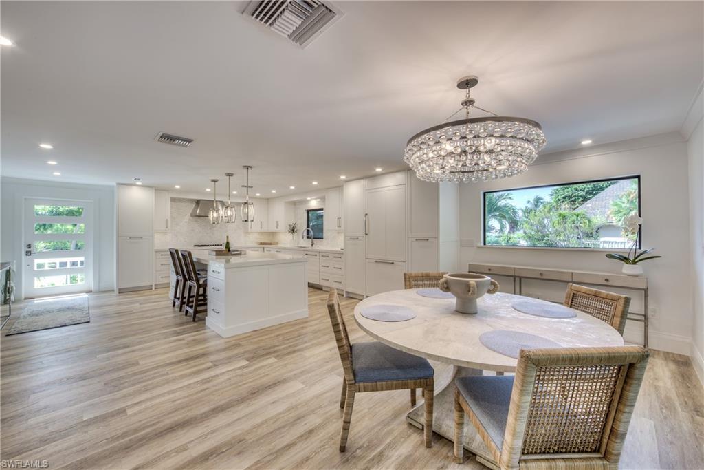BEACH HOMES - Residential