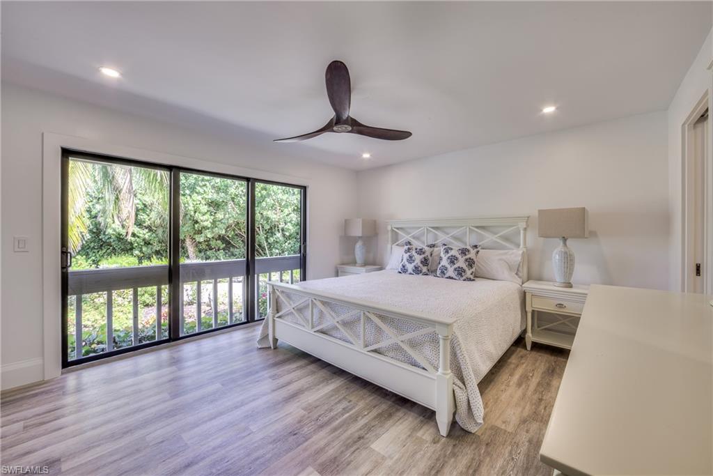 BEACH HOMES - Residential