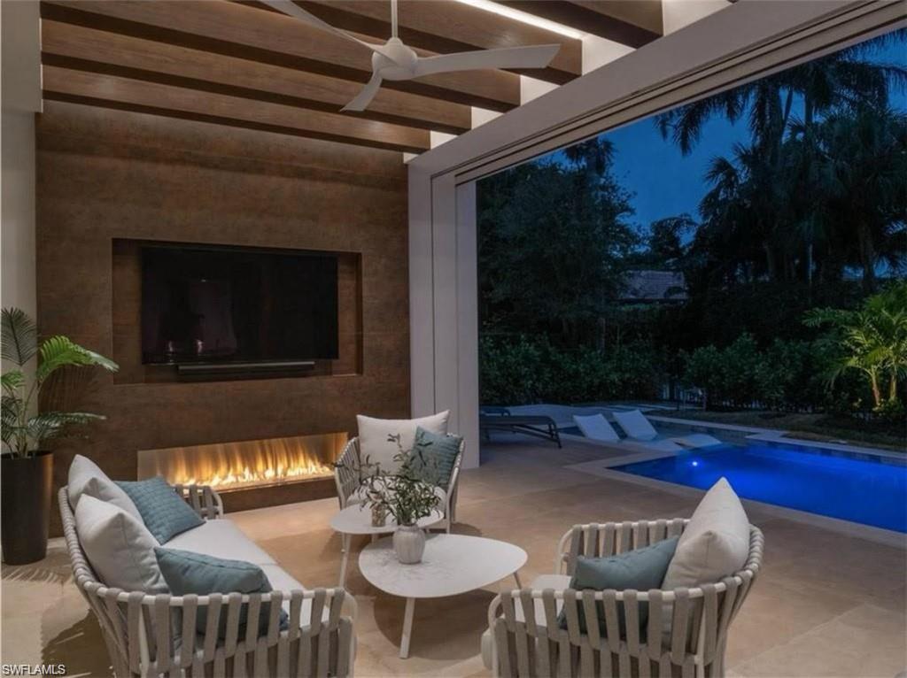 OLDE NAPLES - Residential Lease