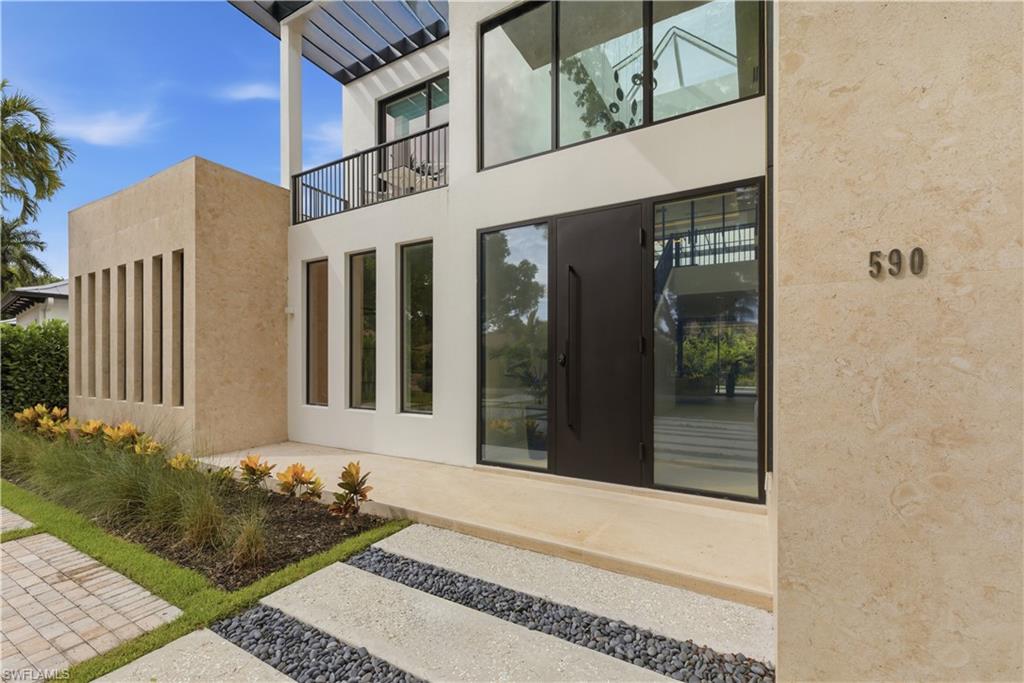 OLDE NAPLES - Residential Lease