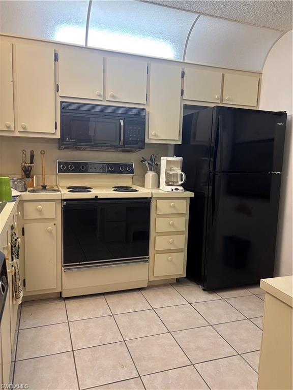 CENTRAL PARK SOUTH CONDOS - Residential Lease