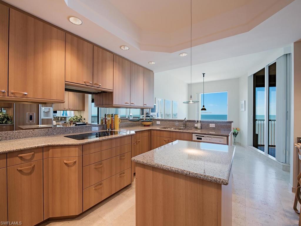 REMINGTON AT BAY COLONY - Residential