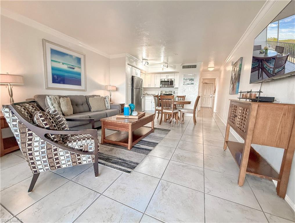 BAYSIDE VILLAS - Residential