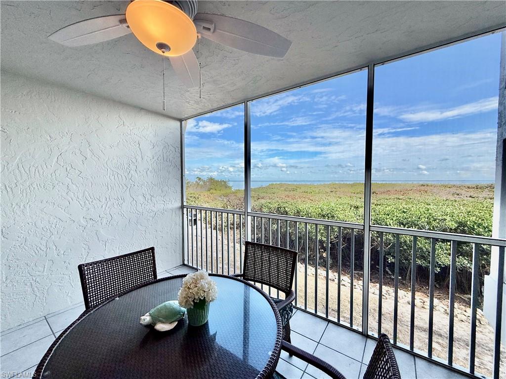 BAYSIDE VILLAS - Residential