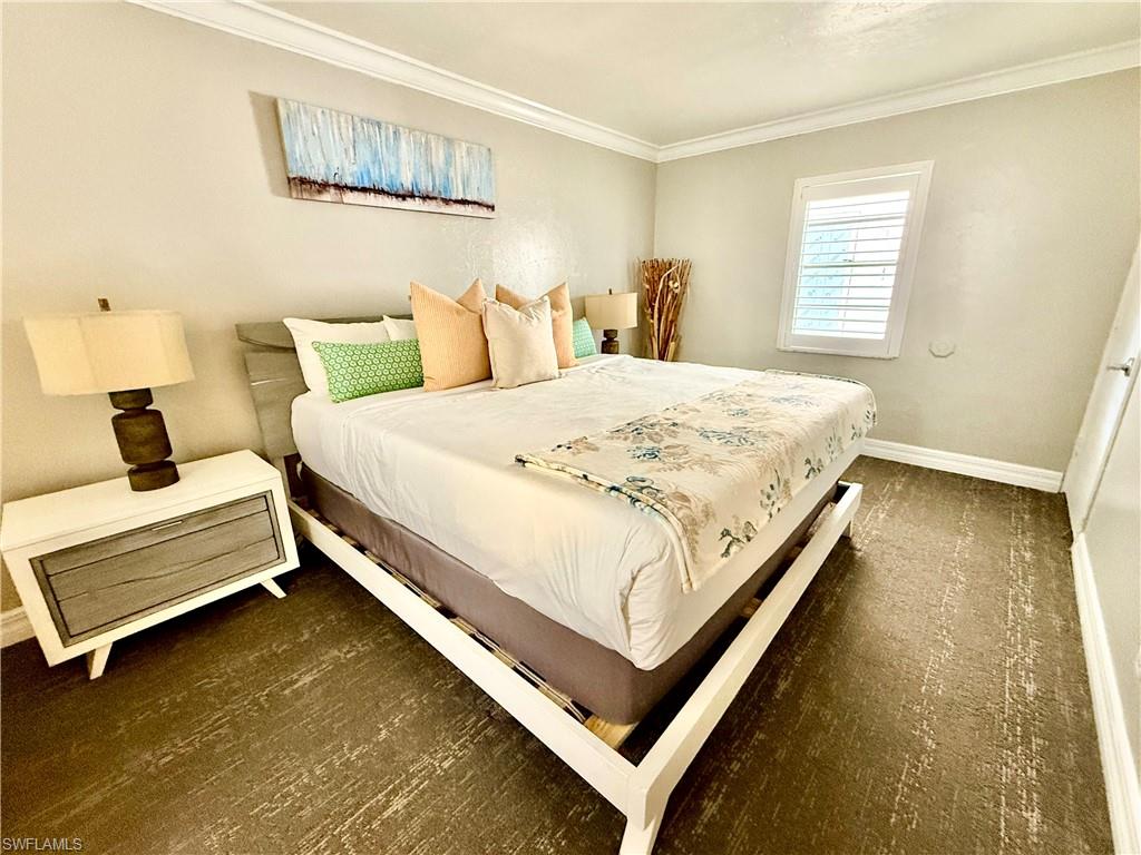 BAYSIDE VILLAS - Residential
