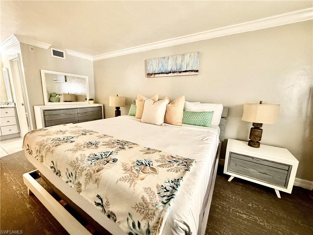 BAYSIDE VILLAS - Residential