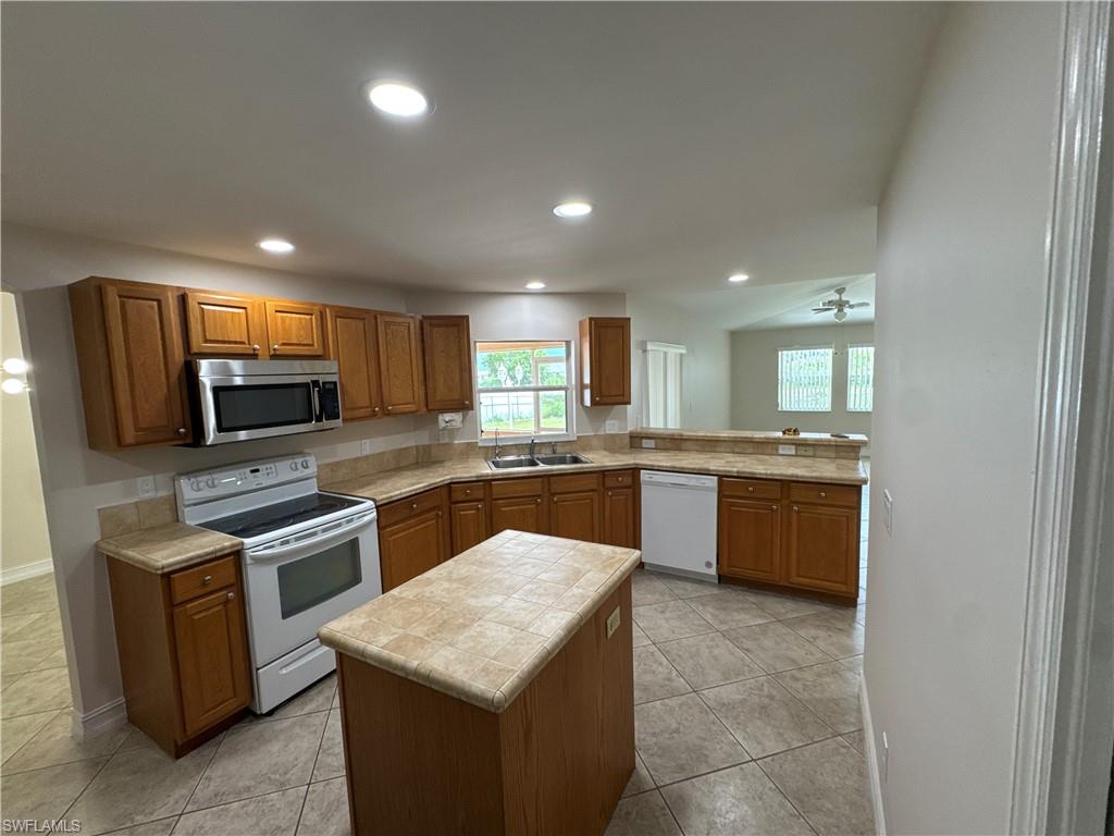 LEHIGH ACRES - Residential Lease