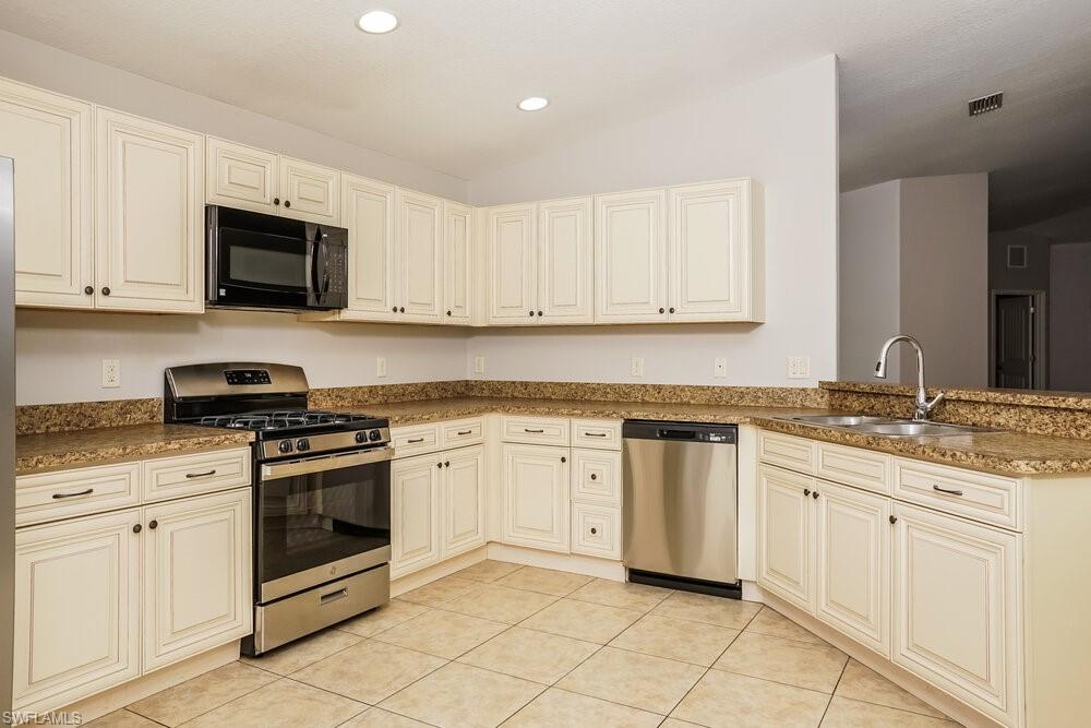 NOT APPLICABLE - Residential Lease